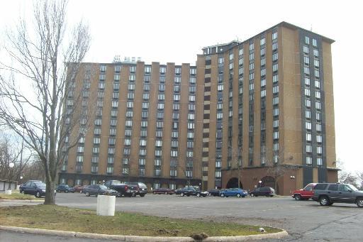 1 Renaissance Pl. #803, Palatine, IL 60067