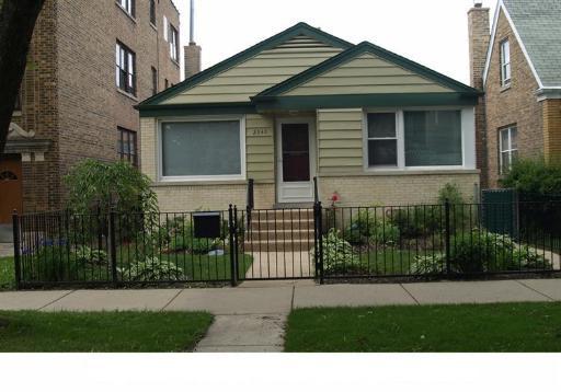2548 W Balmoral, Chicago, IL 60625