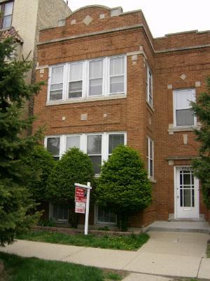 2242 W Winona St., Chicago, IL 60625