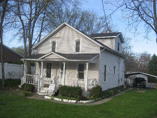 19 N Lincolnway, North Aurora, IL 60542