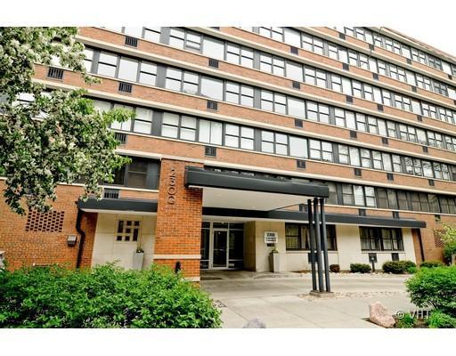 2300 N Commonwealth Ave. #6A, Chicago, IL 60614