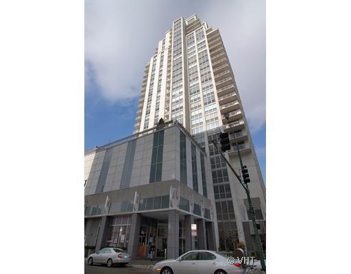 200 W Grand Ave. #1906, Chicago, IL 60610
