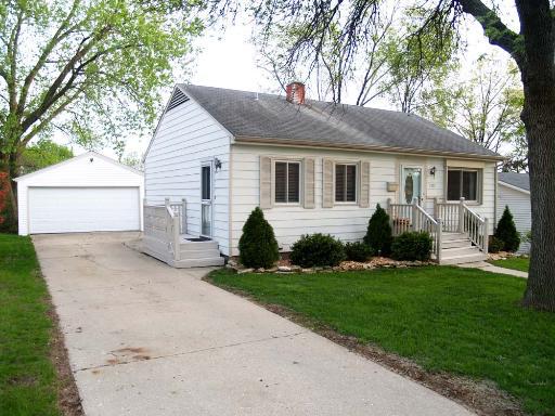 3215 Chadwick Dr., Rockford, IL 61108