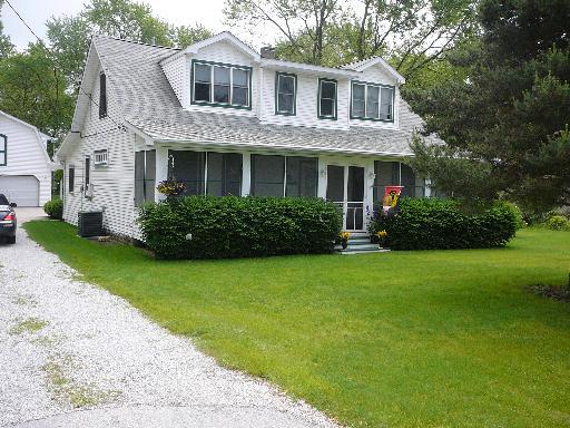 17845 Ridgeland Ave., Tinley Park, IL 60477