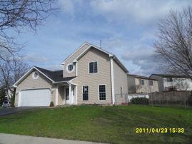639 Dover Dr., Elgin, IL 60120