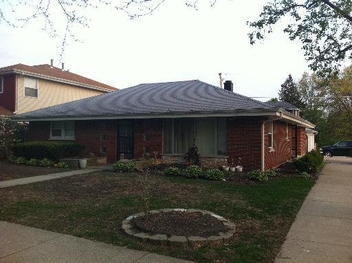 5667 W 97 St., Oak Lawn, IL 60453