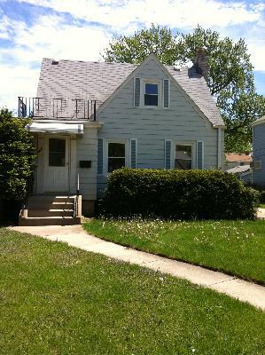 2329 S 11 Ave., Broadview, IL 60155