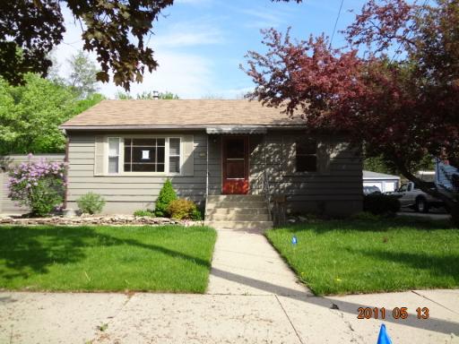 7.5 Lincoln Ave., East Dundee, IL 60118