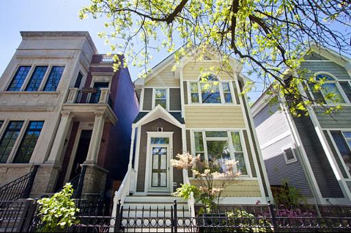 3856 N Paulina St., Chicago, IL 60613