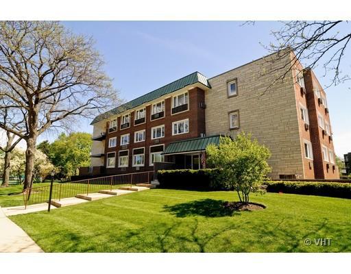 2630 Bel Aire Dr. #202, Arlington Heights, IL 60004