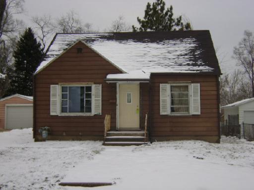 1711 Genoa St., Rockford, IL 61102