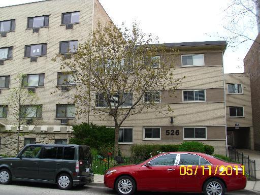 526 W Roscoe St. #2C, Chicago, IL 60657