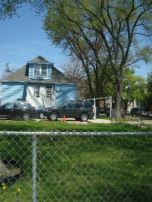 4700 W Grace St., Chicago, IL 60641