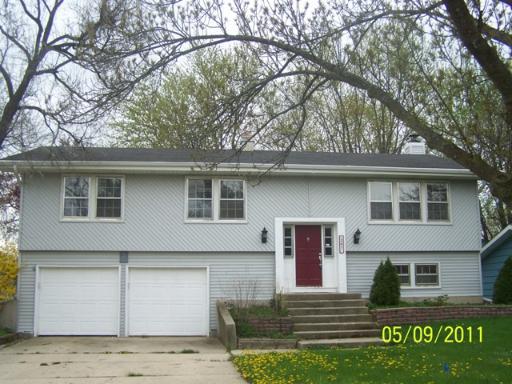 1245 Nottingham Ln., Hoffman Estates, IL 60169