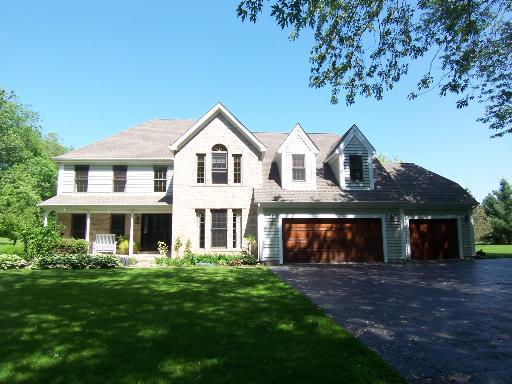 3818 Valley View Rd., Crystal Lake, IL 60012