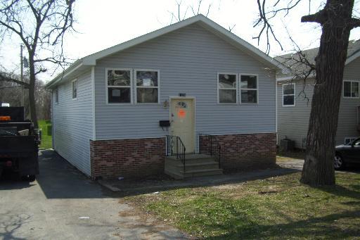 1118 Woodruff Rd., Joliet, IL 60432