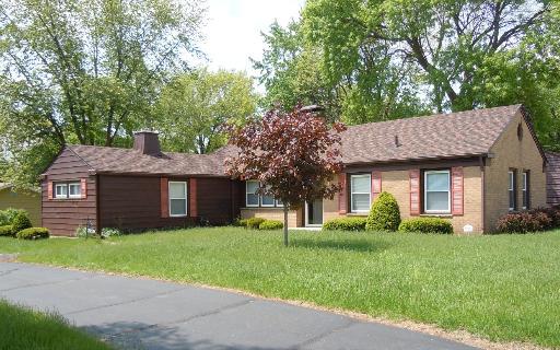 3238 Louise St., Rockford, IL 61103