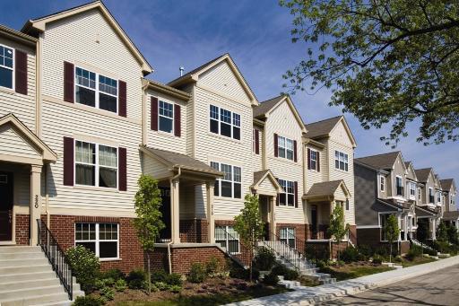 1234 Willow Ave., Des Plaines, IL 60016