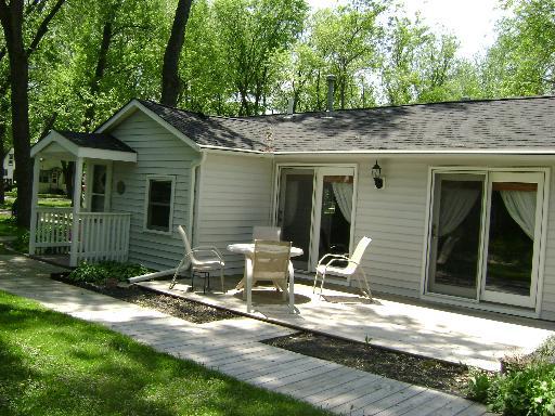 710 Oeffling Dr., Mchenry, IL 60051