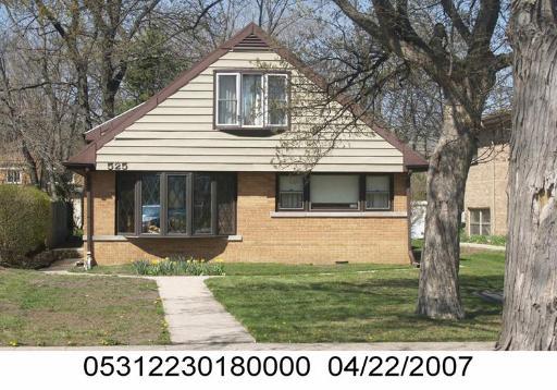 525 Leclaire Ave., Wilmette, IL 60091