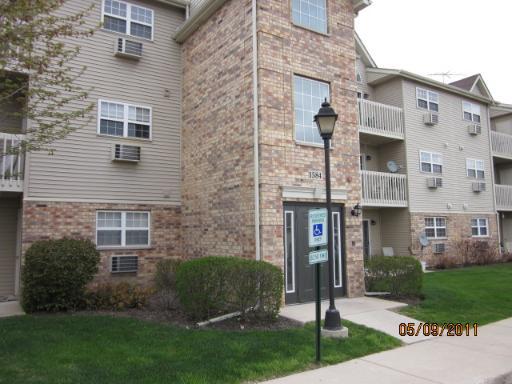 1584 W Crystal Rock Ct. #3C, Round Lake, IL 60073