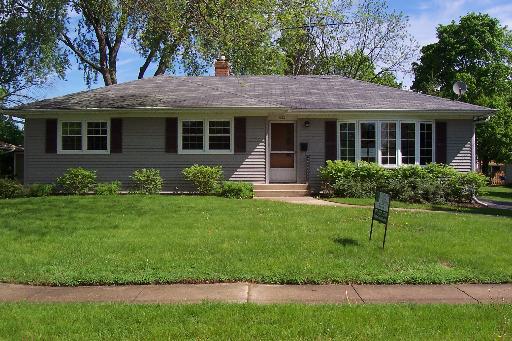 540 Kimball Ave., Woodstock, IL 60098