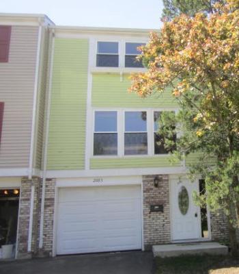 2003 Oxford Ct., Schaumburg, IL 60194