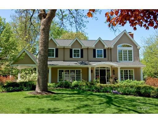 266 Exmoor, Glen Ellyn, IL 60137