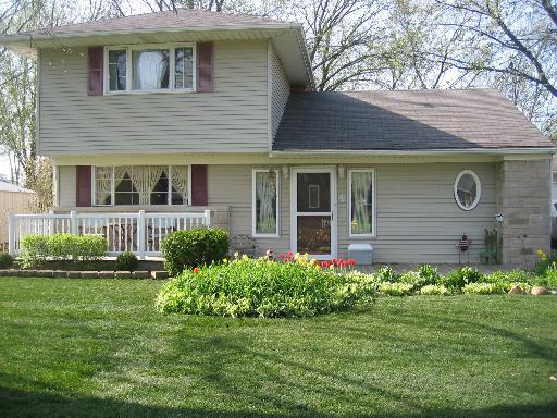 4 Minocqua Ct., Park Forest, IL 60466