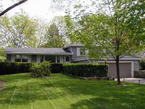 1N421 Main St., Glen Ellyn, IL 60137