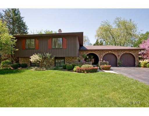 1805 Gigi Ln., Darien, IL 60561