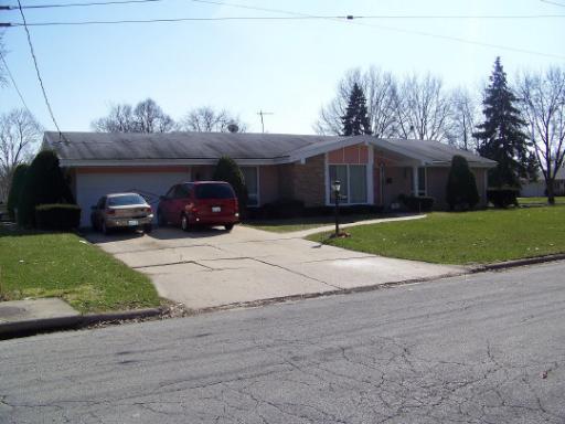 2004 Belmont Blvd., Rockford, IL 61103