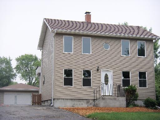 130 W 83rd St., Willowbrook, IL 60527