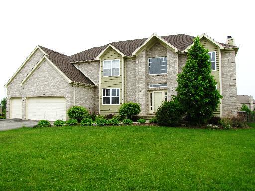 1 Blackwolf Ct., Algonquin, IL 60102