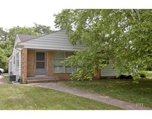 441 W Crystal Lake Ave., Crystal Lake, IL 60014