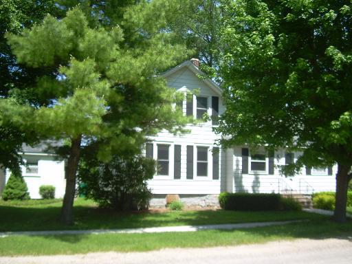 517 Main St., Maple Park, IL 60151