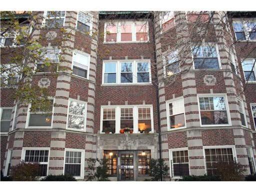 455 W Oakdale #3, Chicago, IL 60657