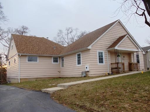 508 Greenwood Dr., Round Lake, IL 60073