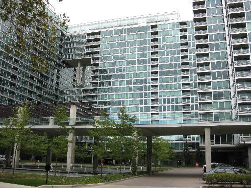 9655 Woods Dr. #301, Skokie, IL 60077