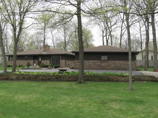 13277 W Greenview Dr., Wadsworth, IL 60083
