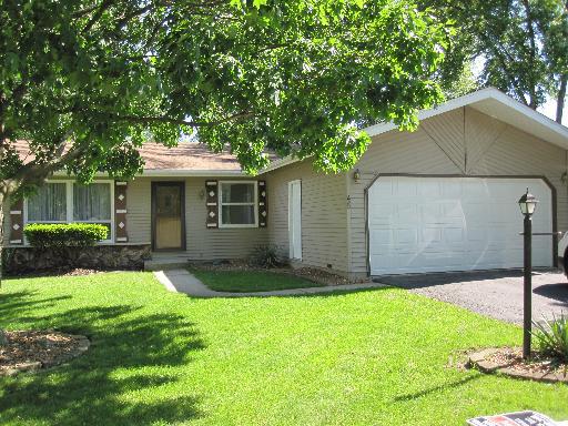 45 Karen Dr., Bourbonnais, IL 60914