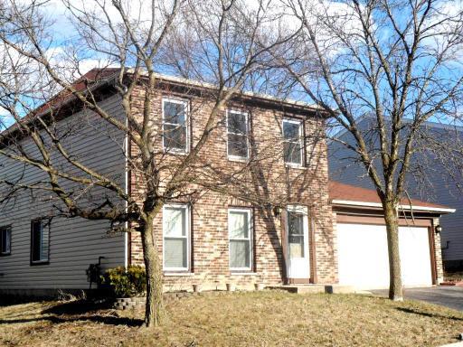 631 Oswego Dr., Carol Stream, IL 60188