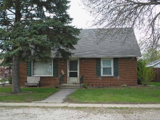 60 E Walnut St., Coal City, IL 60416