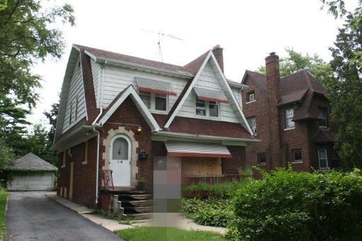 615 Westmoreland Ave., Waukegan, IL 60085