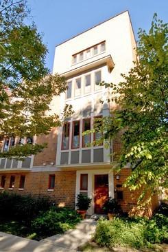 3159 N Honore St. #-, Chicago, IL 60657