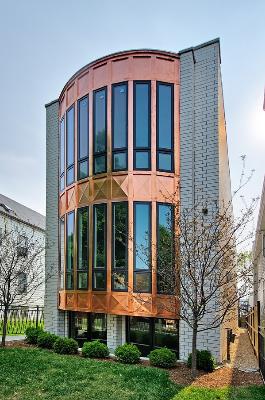 3011 N Oakley Ave., Chicago, IL 60618