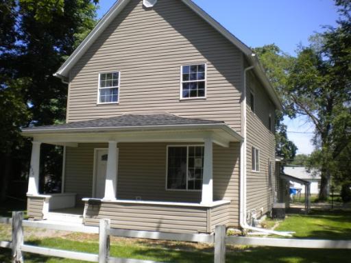 836 S Spencer St., Aurora, IL 60505