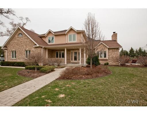 223 S Oak Ave., Westmont, IL 60559