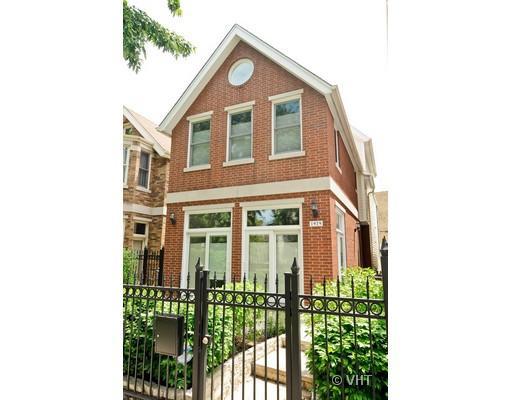 1979 W Evergreen Ave., Chicago, IL 60622