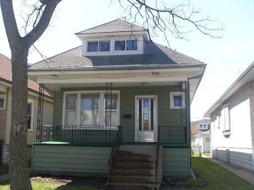 5715 W Grace St., Chicago, IL 60634